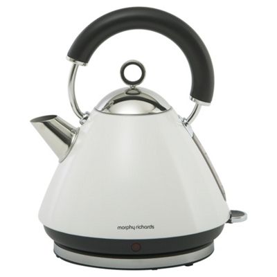 Morphy Richards Accents Pyramid Kettle White