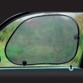 Foldable sunshade hatchback