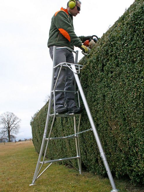 Image of Trade 3.6m (11.8ft) Platform - Garden Hedge Cutting Tripod Ladder