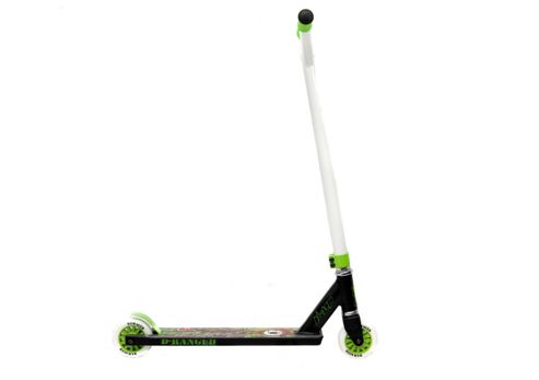 Image of Damaged D-ranged Scooter Green