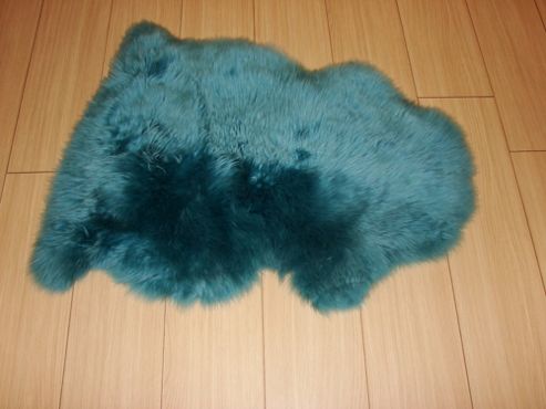 Image of Bowron Sheepskin Long Wool Gold Star Rug In Peacock - 95cm H X 57cm W (one Piece)