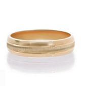 9ct Two Tone Gold Diamond Cut Wedding Band, T