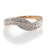 9ct Gold 11Pt Diamond Twist Ring, S
