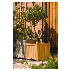 Rowlinson Square Planter