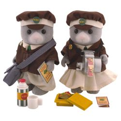 Sylvanian Families Bus Driver & Conductor