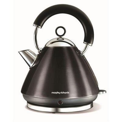 Morphy Richards 77-763 1.5L Accents Black Traditional