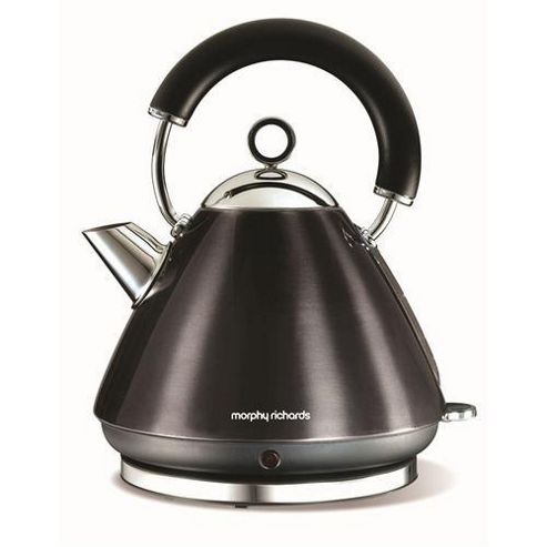 Image of Morphy Richards 43776 1.5l Accents Traditional Kettle - Black
