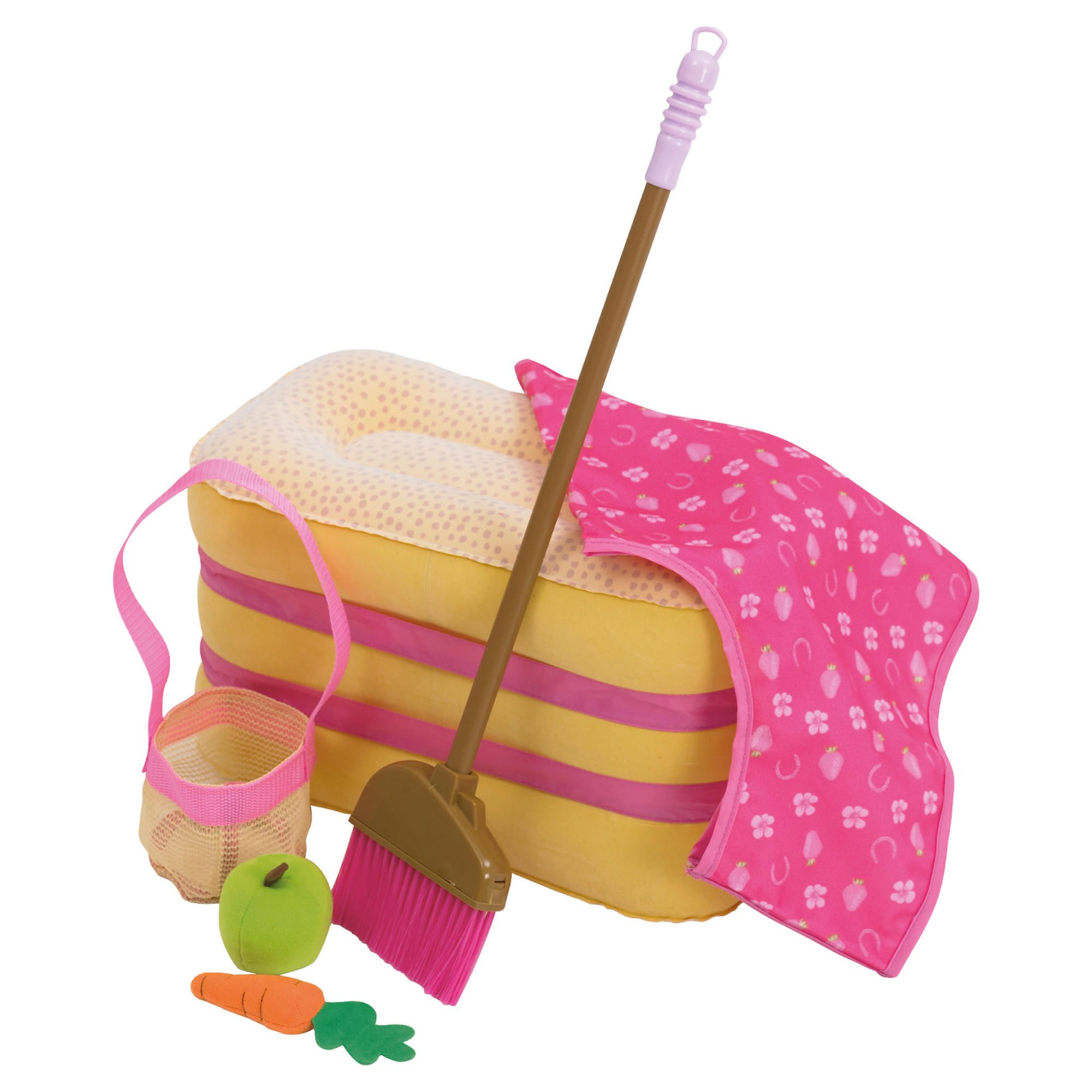 Dream Town Strawberry Stable Care Set 