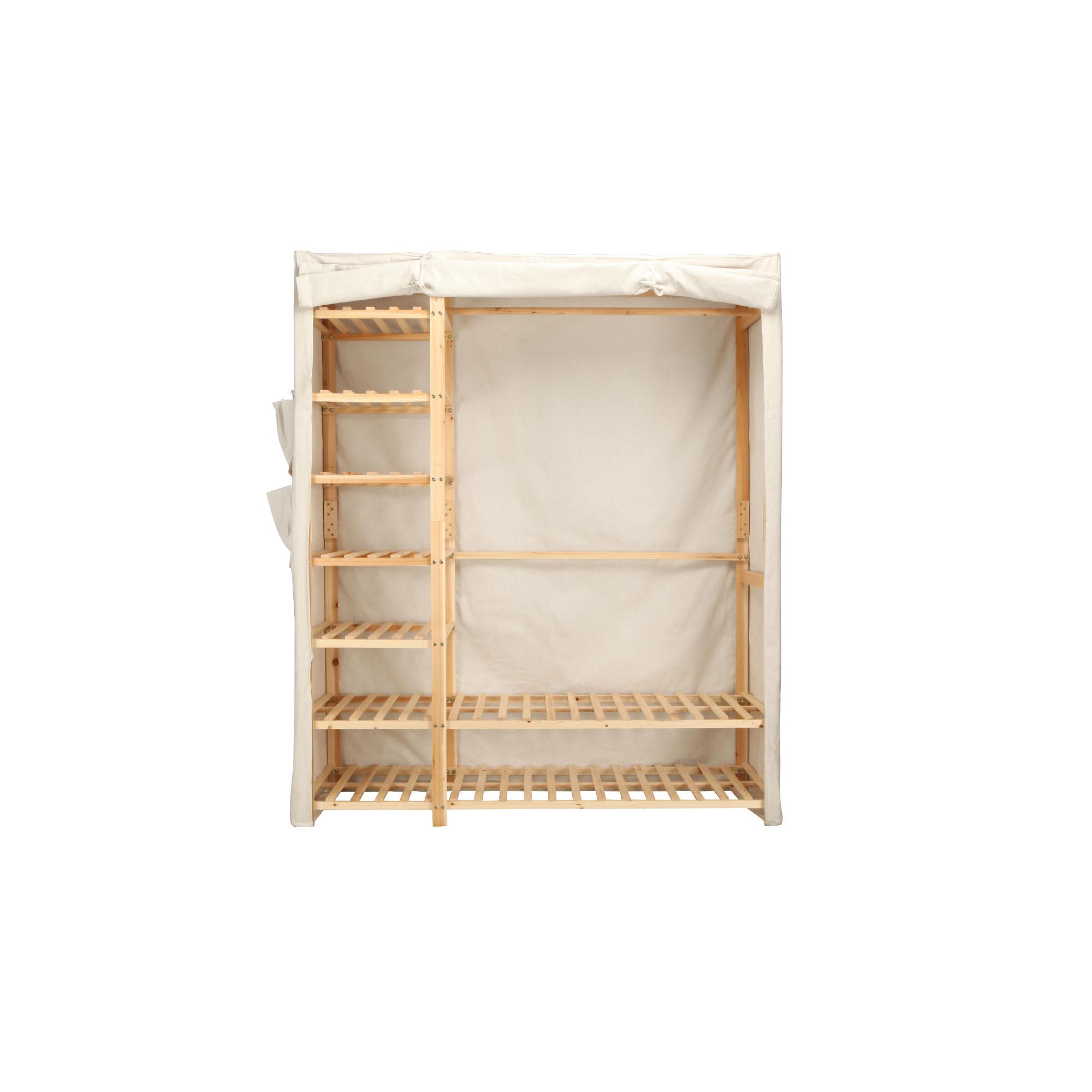 Triple wardrobe with shelving