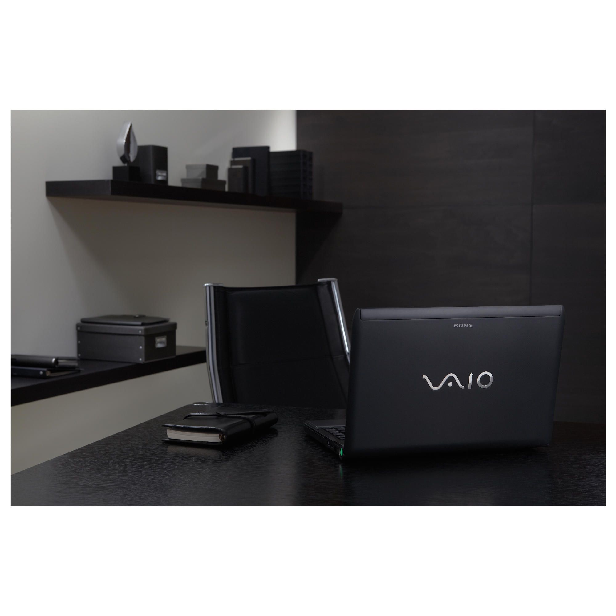 Sony VPCS13L8E/B Laptop (4GB, 320GB, 13.3" Display) Black