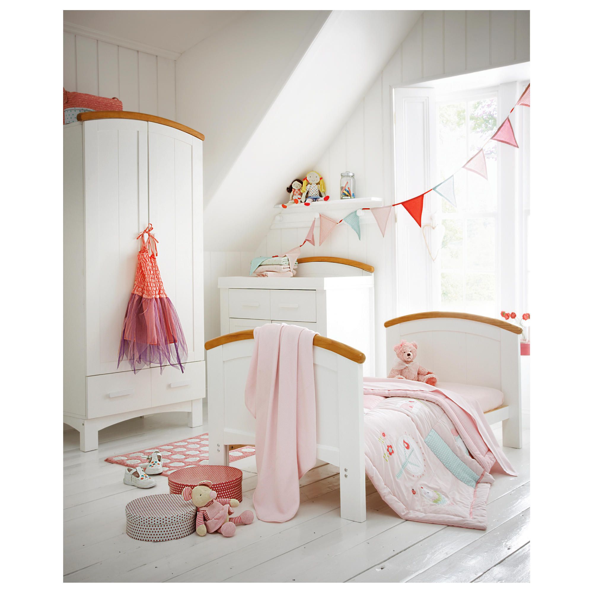 Cosatto Hogarth 3 Piece Room set, White at Tesco Direct