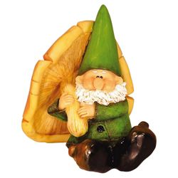 Woodland Wilf Takes Shelter Gnome