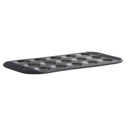Image of Mastrad 15 Cup Mini Tartlet Silicone Cake Tin