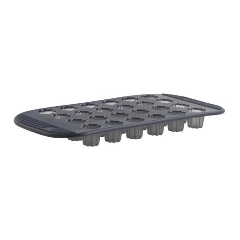 Image of Mastrad 24 Cup Mini Bordeaux Sililcone Cake Tin