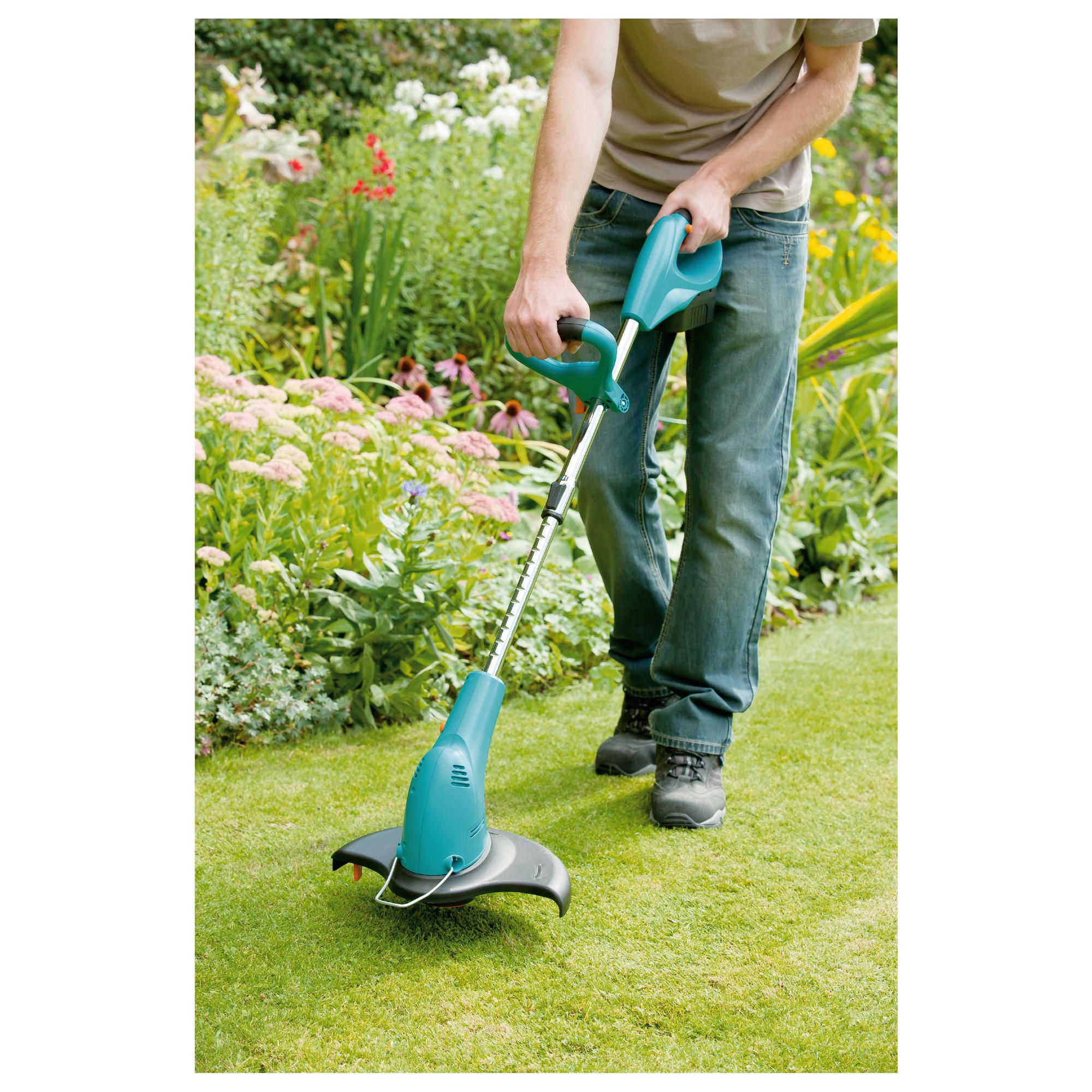 Tesco Cordless Grass Trimmer (18v Battery) CLGT022011