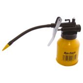 AM Tech 40z Flexible Nozzle Oil Can