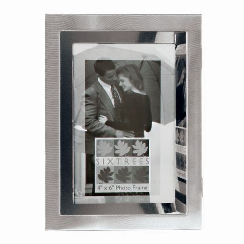 Image of Sixtrees Culver Two Tone Photo Frame - 20cm H X 15cm W X 2.5cm D