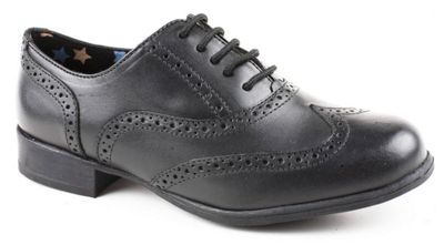 tesco boys school shoes