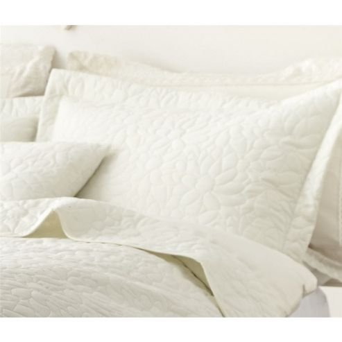 Image of Catherine Lansfield Home Floral Generic Pillowshams - Cream