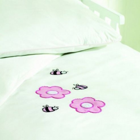 Image of Saplings Cot Bed Quilt & Pillowcase Set - Pinkie Bee