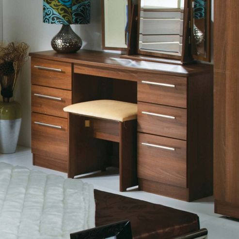 Image of Welcome Furniture Sherwood Kneehole Dressing Table - Walnut
