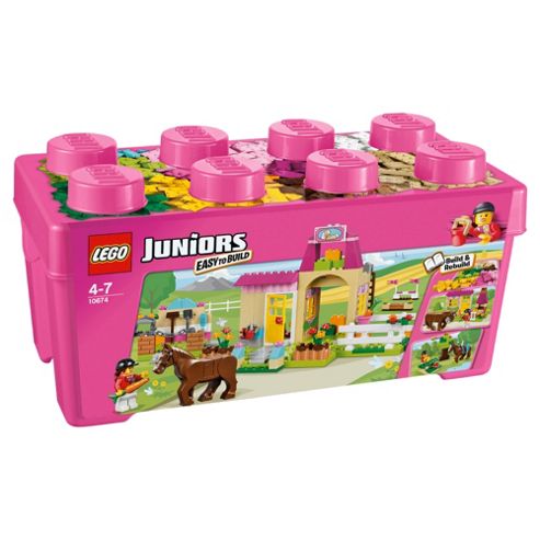 Image of Lego Juniors Pony Farm 10674