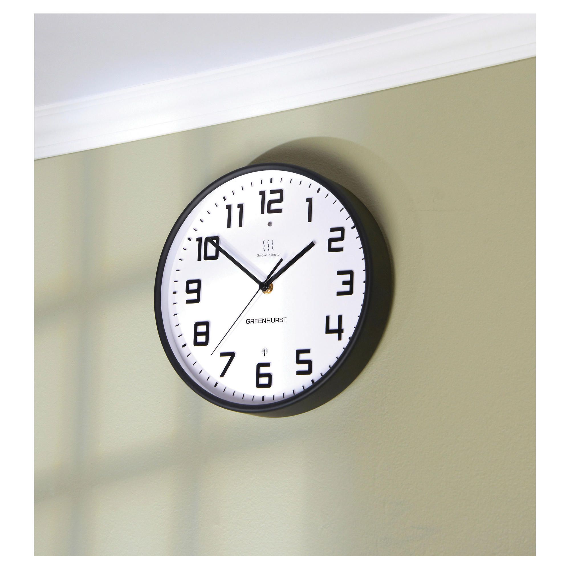 Battery Operated & Radio Controlled Very Quiet White Habitat Wall Clock 