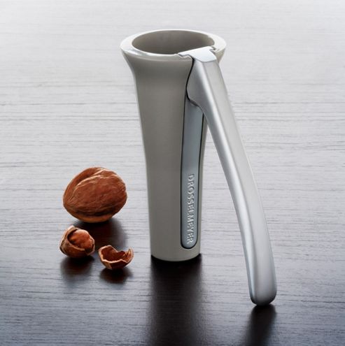 Image of Drosselmeyer Nut Cracker Cream