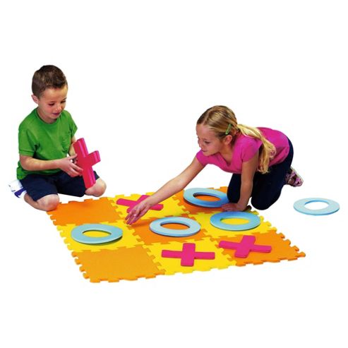 Image of Tesco Giant Outdoor Noughts & Crosses