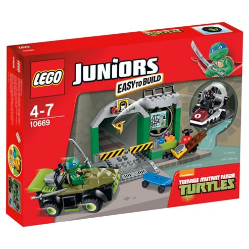 Image of Lego Juniors Turtles Lair 10669