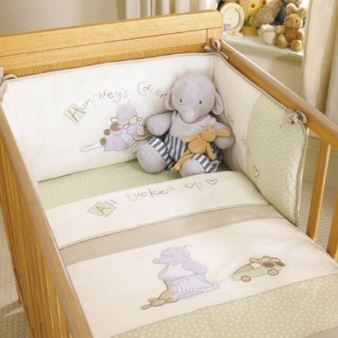 Image of Izziwotnot Humphreys Bedtime Luxury Coverlet Bedding Bale