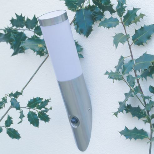 Image of Brilliant Chorus Outdoor Wall Bracket In High-grade Steel