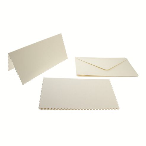 Image of Tall Scalloped Card Blanks 300gsm 12pk - Cream.