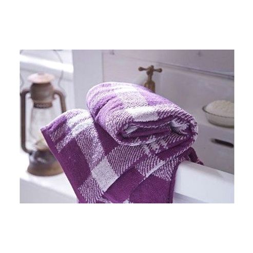 Image of Catherine Lansfield Home Cosy Corner Swing Kelso Jacquard 500gsm Bath Sheet Mulberry