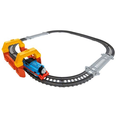 Image of Thomas And Friends Trackmaster Two-in-one Builder Set