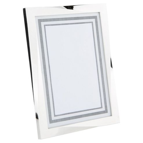Image of Tesco Twisted Silver Plated Photo Frame 5 X 7"