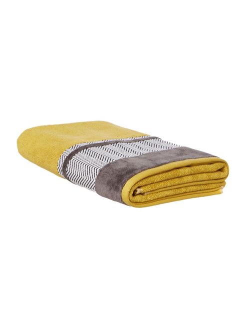 Image of Living By Christiane Lemieux Zig Zag Border Bath Towel Chartreusefrom