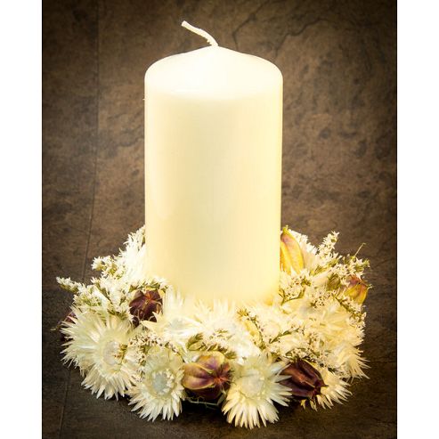 Image of Konesar Helichrysum Flower Candle Holder With Pillar Candle - White