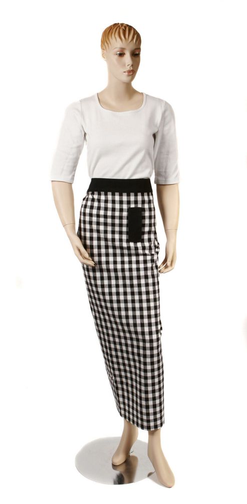 Image of In The Mood Collection-- Karo Half Apron - Black