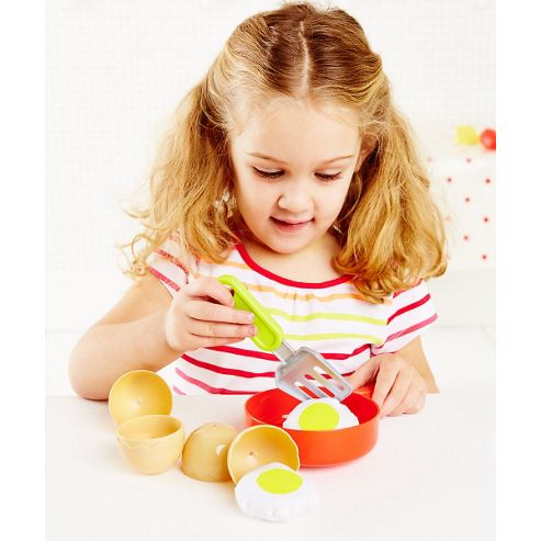 Image of Elc Cracking Eggs With Frying Pan