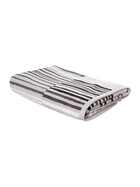 Image of Linea Monochrome Velour Stripe Bath Towel In Grey