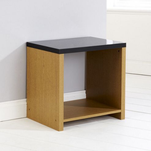Image of Elements Bruges High Gloss End Table In Oak