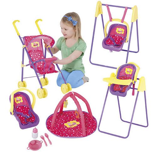 Image of Peppa Pig Play And Go Dolls Travel Set