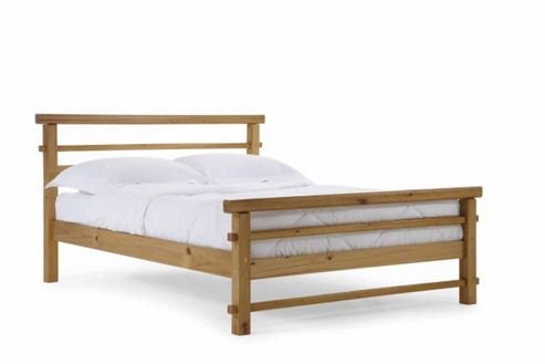 Image of Lecco Solid Pine Bed In Antique Finish