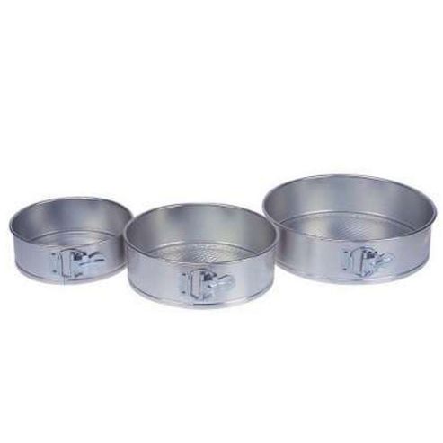 Image of "baker's Pride Set Of 3 Round Springform Cake Pans, Tin Plate, 18cm 22cm"