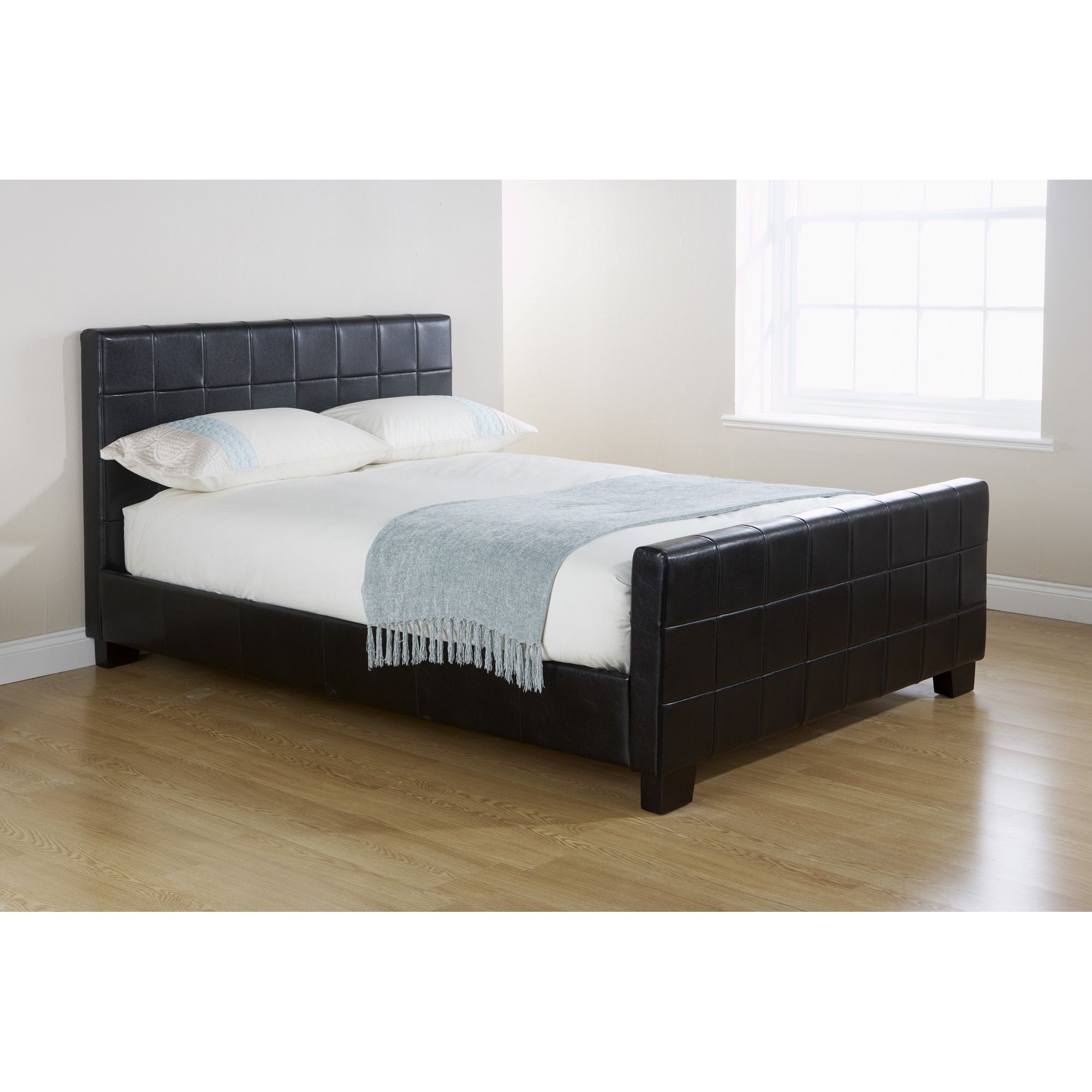 Elements Mayfair Button Bed - Double - Black at Tesco Direct