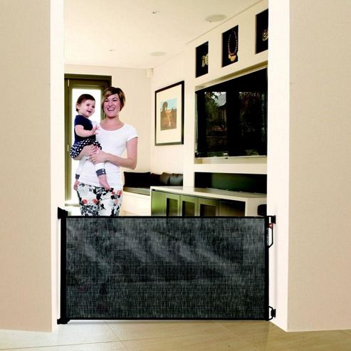 Image of Dreambaby Retractable Stair Gate Black