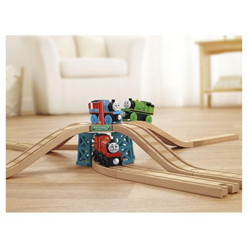 Image of Fisher-price Thomas And Friends Wooden Railway Elevated Crossing Gate