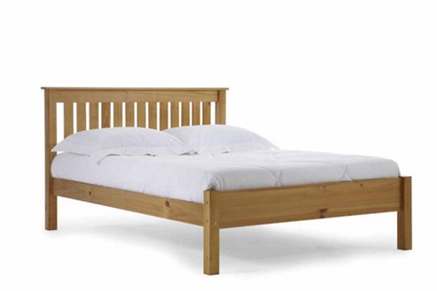 Image of Shaker Solid Pine Bed