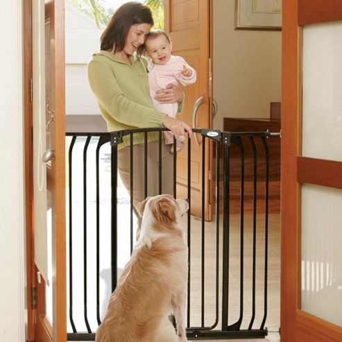 Image of Dreambaby F792b Extra Tall Hallway Gate Black 97cm - 135cm